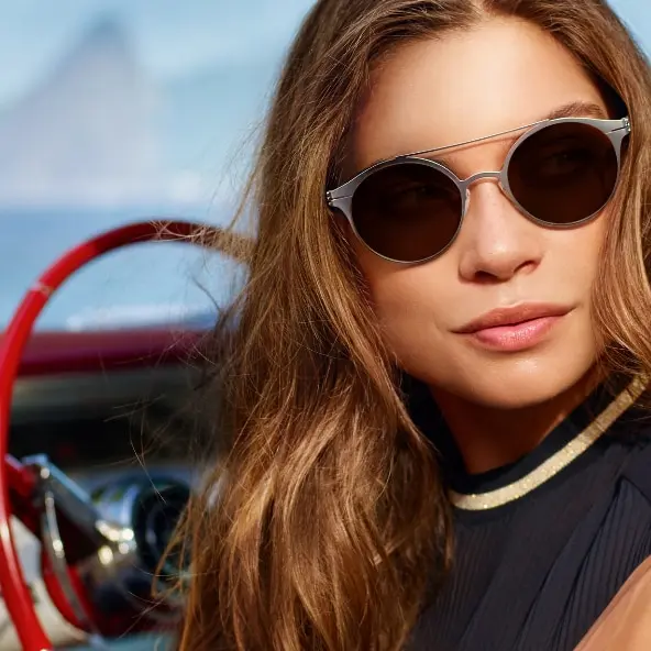 ON THE ROAD IN ANY DAY LIGHT.